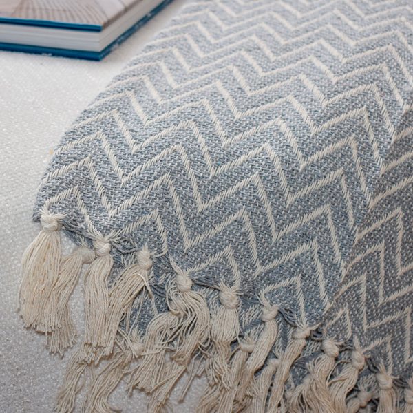 Frazada masai 128 gris claro - Image 3