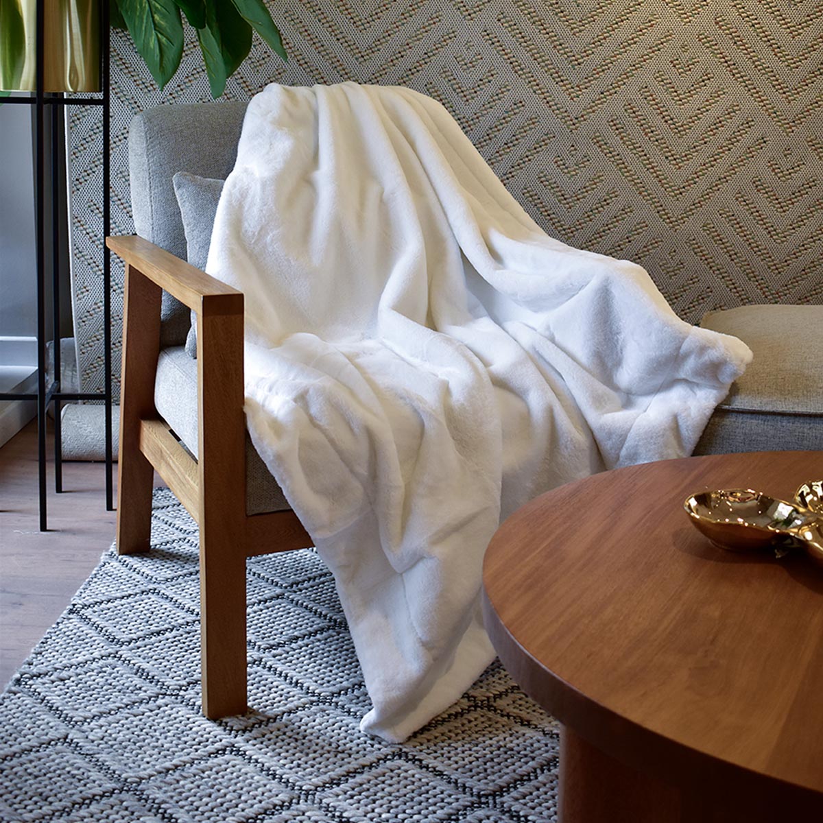 Frazada Gaudi blanco liso - Image 3