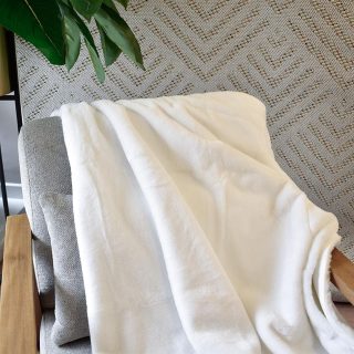 Frazada Gaudi blanco liso