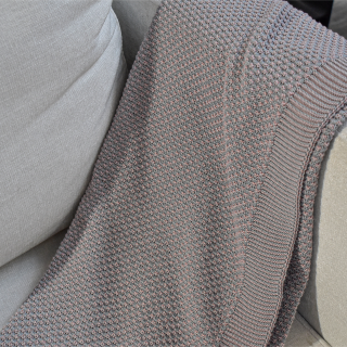 Frazada rosario 1 rosa empolvado gris